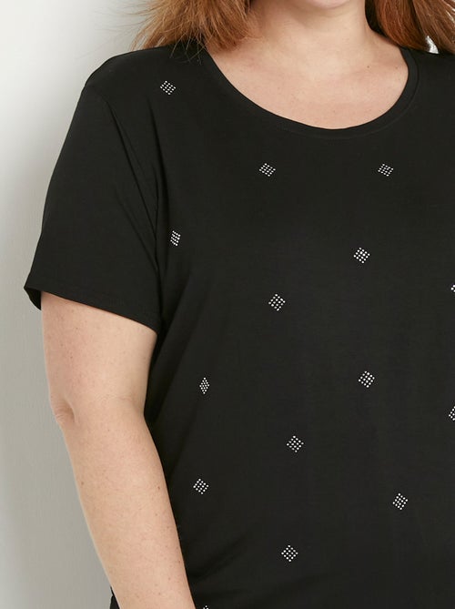 T-shirt uni strass col rond manches courtes - Kiabi T-shirt uni strass col rond manches courtes - Kiabi