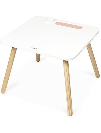 Table classique en bois