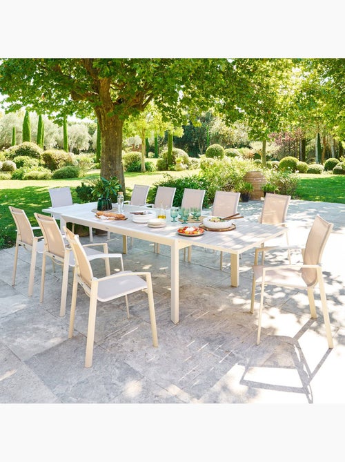 Table de jardin extensible 12 places en aluminium effet bois ÉVASION - Kiabi Table de jardin extensible 12 places en aluminium effet bois ÉVASION - Kiabi