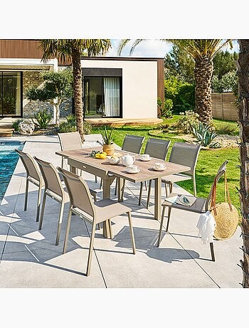 Table de jardin extensible en aluminium effet bois 8 places PIAZZA