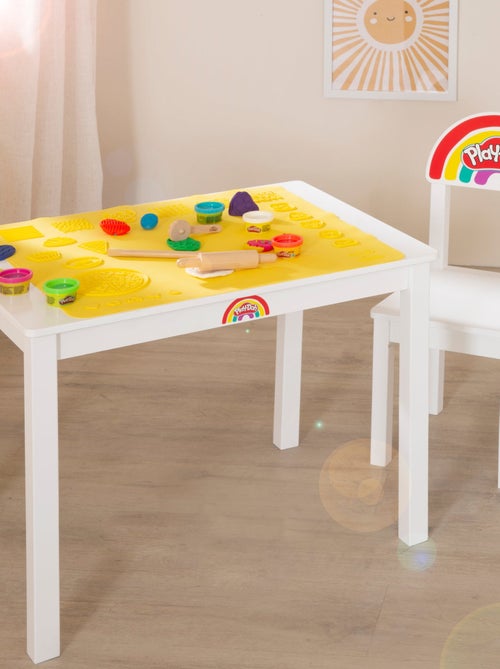Table et chaise + 6 pots de pâte à modeler et accessoires Roba x Play-Doh - Kiabi Table et chaise + 6 pots de pâte à modeler et accessoires Roba x Play-Doh - Kiabi
