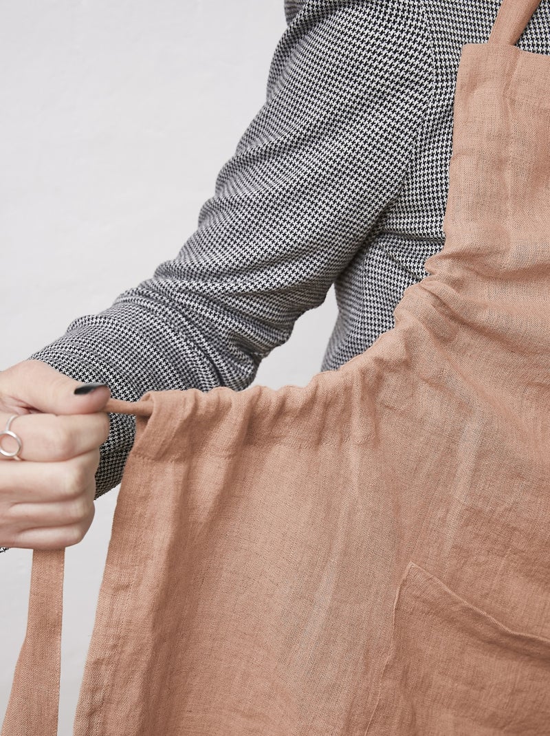 Tablier ajustable en lin lavé SOLINE  Élégance et praticité en cuisine Vieux rose - Kiabi