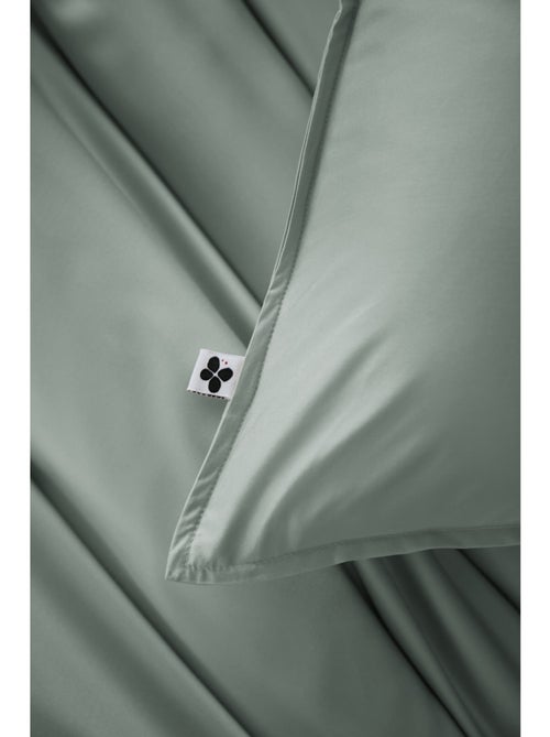 Taie de Traversin – Satin de Bambou – Ultra douce - Salomé - Kiabi Taie de Traversin – Satin de Bambou – Ultra douce - Salomé - Kiabi
