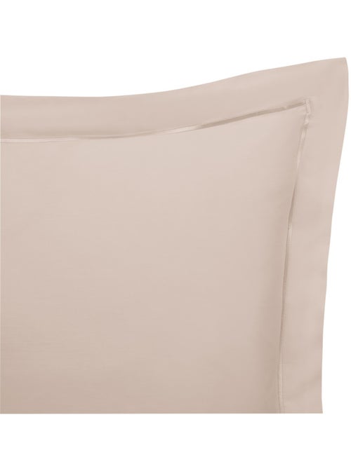 Taie d'oreiller - Coton Pur - 100% Satin de coton Peigné" / 120 fils/cm² - Kiabi Taie d'oreiller - Coton Pur - 100% Satin de coton Peigné" / 120 fils/cm² - Kiabi