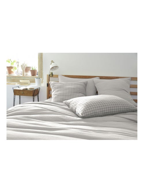 Taie d'oreiller - L'effet papillon - 100% gaze de coton 125 gr/m² - Kiabi Taie d'oreiller - L'effet papillon - 100% gaze de coton 125 gr/m² - Kiabi