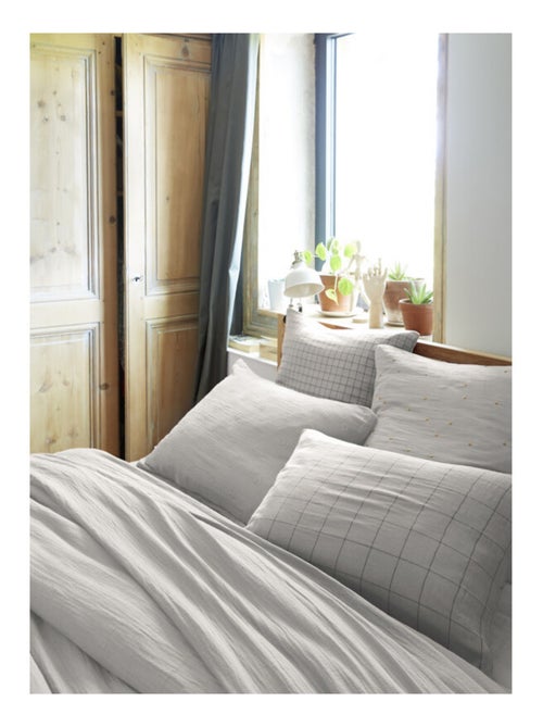 Taie d'oreiller - L'effet papillon - 100% gaze de coton 125 gr/m² - Kiabi Taie d'oreiller - L'effet papillon - 100% gaze de coton 125 gr/m² - Kiabi