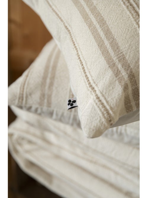 Taie d'oreiller - L'effet papillon - Face avant : 345 gr/m² - Face arrière : Percale 80 fils - Kiabi
