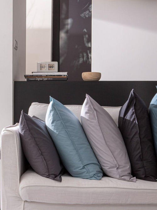 Taie d'oreiller 100% Percale de Coton Lavé 80 fils - Kiabi Taie d'oreiller 100% Percale de Coton Lavé 80 fils - Kiabi