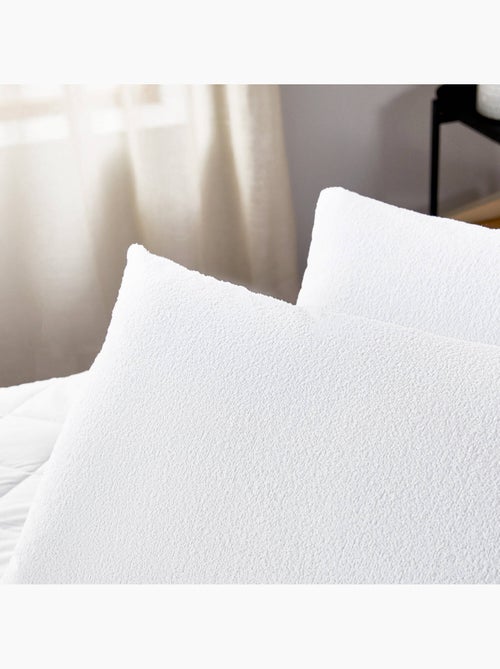 Taie d'Oreiller Bouclette Imperméable et Respirante à l'Aloe Vera - Kiabi