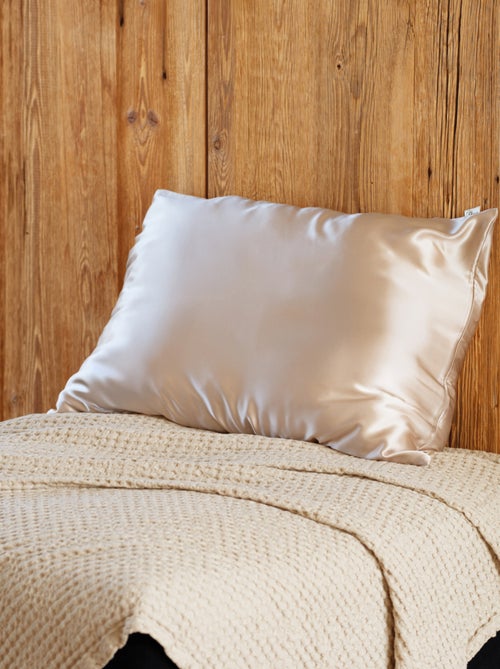 Taie d’oreiller en soie anti frisotti et anti-âge - Kiabi