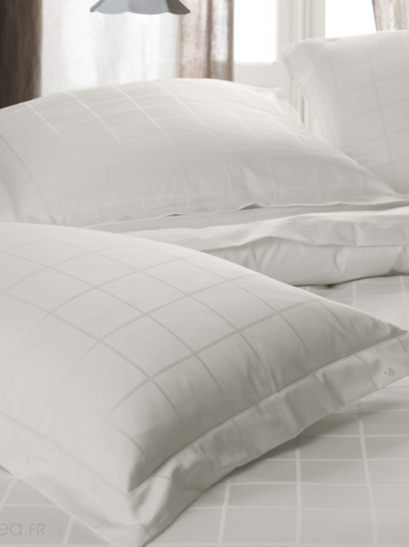 Taie d'oreiller satin de coton CONCERTO Carreaux Craie - Kiabi