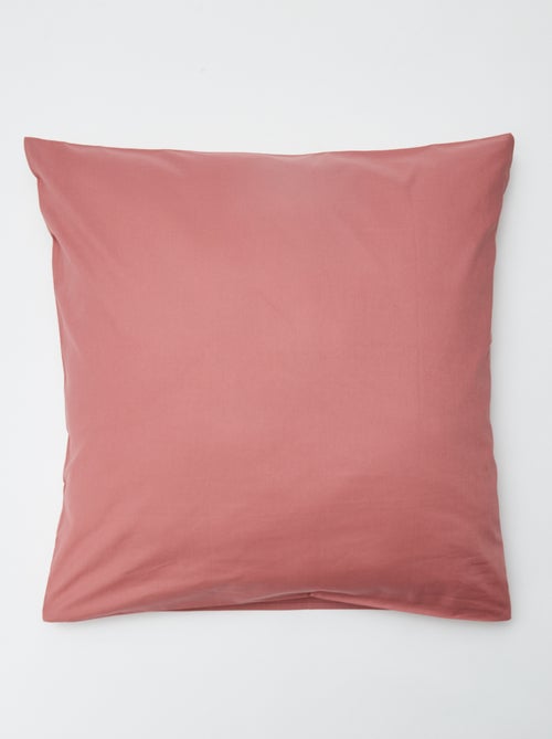 Taie d'oreiller unie 63 x 63 cm en coton - Kiabi Taie d'oreiller unie 63 x 63 cm en coton - Kiabi
