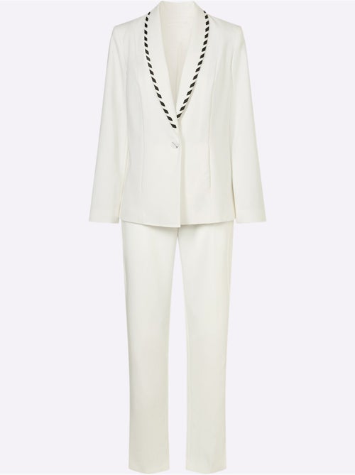 Tailleur Pantalon Joli Aspect Contrasté - Taille Standard - Helline - Kiabi Tailleur Pantalon Joli Aspect Contrasté - Taille Standard - Helline - Kiabi