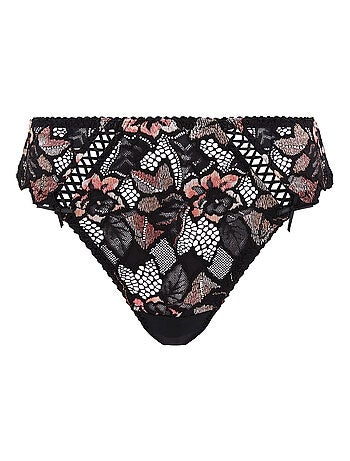 Tanga Arum Cabaret Sans Complexe