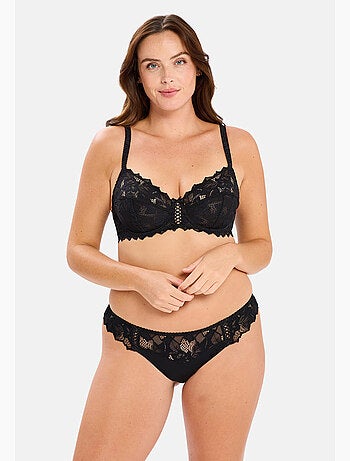 Tanga Arum Sans Complexe