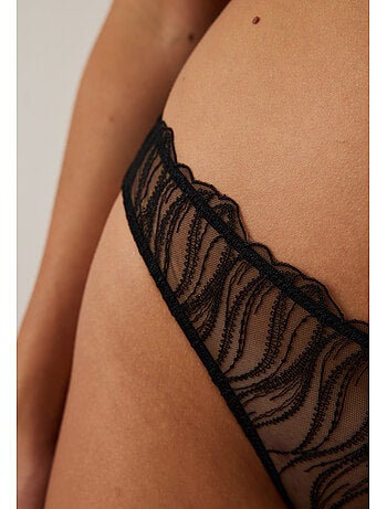 Tanga cristy