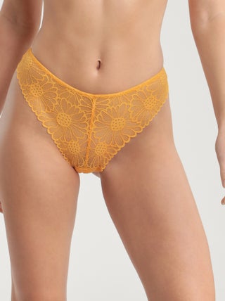 Tanga en dentelle florale et tulle transparent