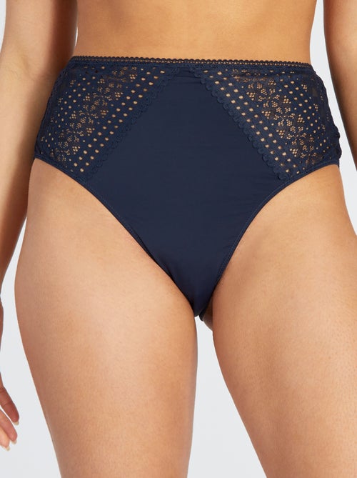 Tanga taille haute en dentelle - Kiabi