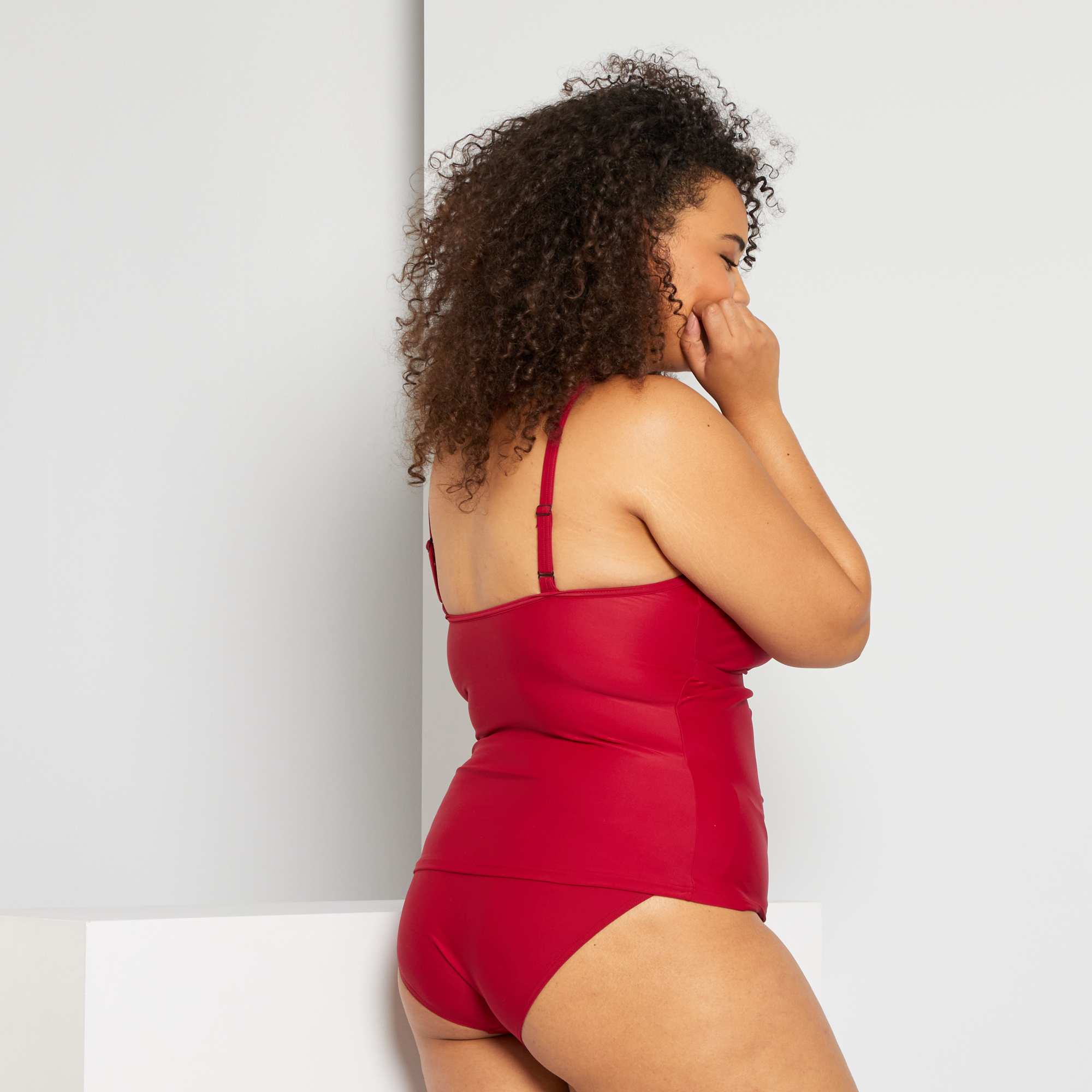 Tankini 2 pièces à volants Grande taille femme noir Kiabi 32,00€