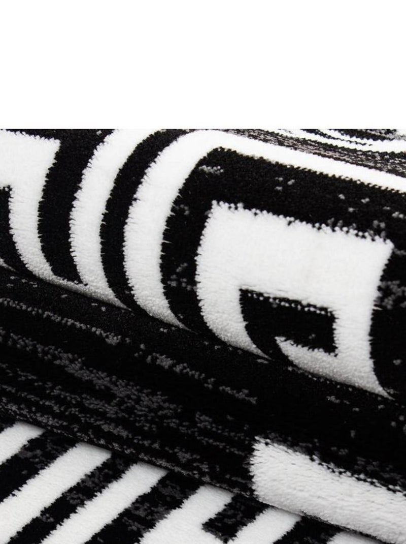 Tapis baroque pour salon en polypropylène Aftas Noir - Kiabi