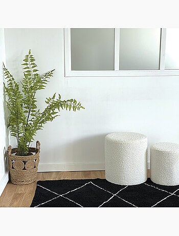 Tapis berbère à motifs graphiques