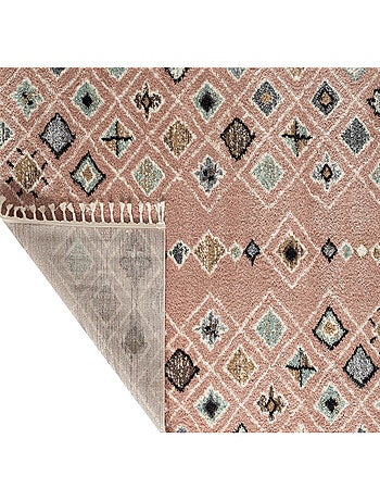 Tapis berbère motifs losange