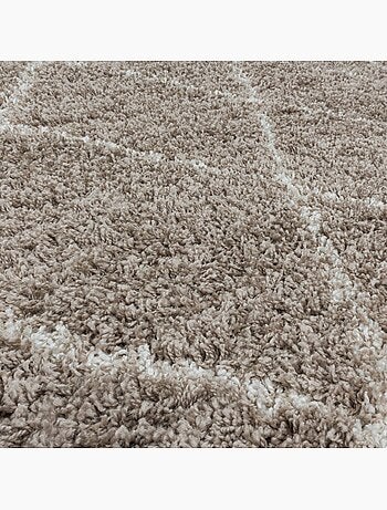 Tapis berbère tissé motif losange SHAGGY A