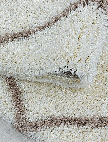 Tapis berbère tissé motif losange SHAGGY A