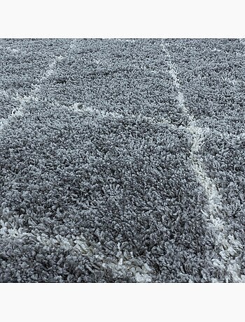 Tapis berbère tissé motif losange SHAGGY A