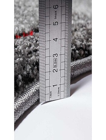 Tapis carré motif géométrique MADILA C