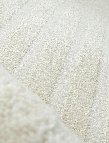 Tapis salon et chambre tissé motif géométrique CERABI