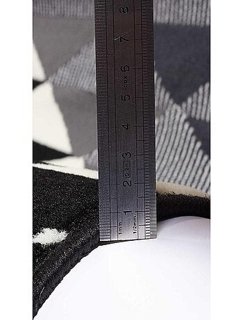 Tapis chambre tissé motif géométrique LYN49 APACHE