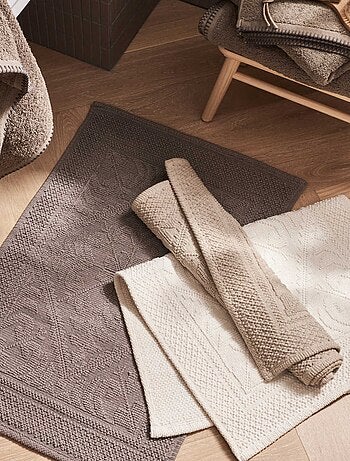Tapis de bain à motif géométrique