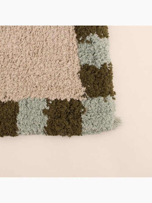 Tapis de bain en coton brodé bisous 50x80cm - Kiabi