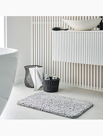 Tapis de bain tufté uni ESSENTIAL