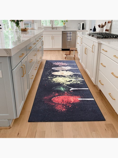 Tapis de cuisine antidérapant design épices - 50x180 / noir - Kiabi Tapis de cuisine antidérapant design épices - 50x180 / noir - Kiabi