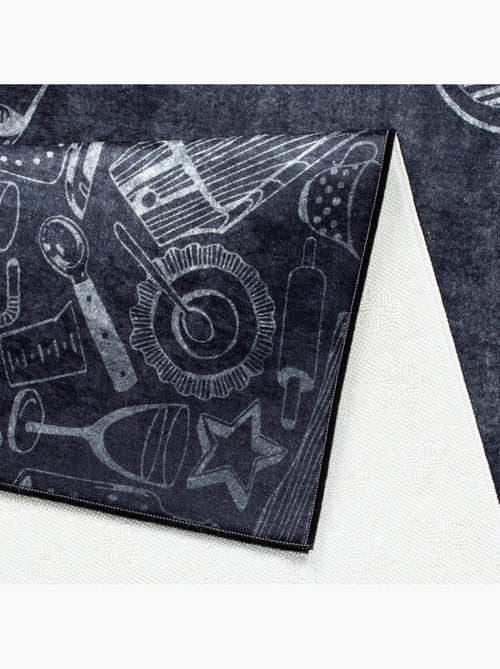 Tapis de Cuisine "Queen of the Kitchen" - 67 x 240 / Noir - Kiabi Tapis de Cuisine "Queen of the Kitchen" - 67 x 240 / Noir - Kiabi
