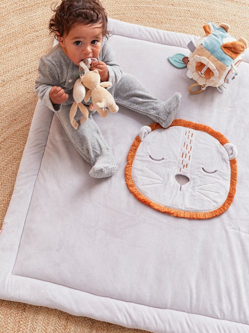 Tapis de jeu et de parc 75 x 95 cm en Veloudoux, Noukie's - Kiabi Tapis de jeu et de parc 75 x 95 cm en Veloudoux, Noukie's - Kiabi