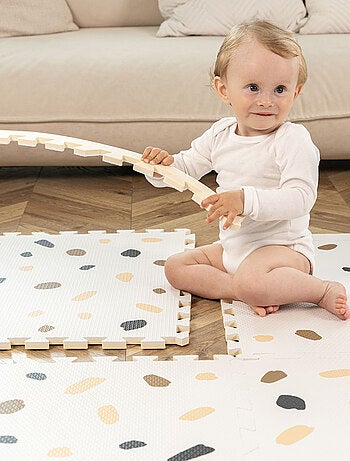 Tapis de jeu mousse à assembler CONFETTI