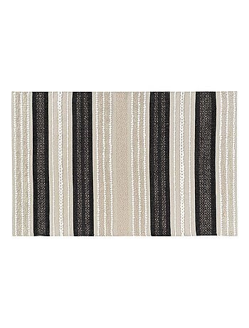 Tapis décoratif au style ethnique