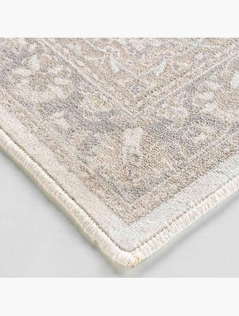 Tapis décoratif viscose motif classique 68 x 110 cm beige