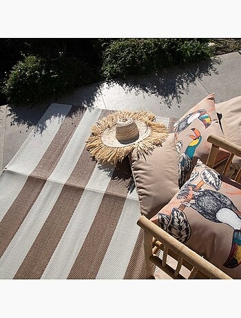 Tapis d’extérieur à rayures