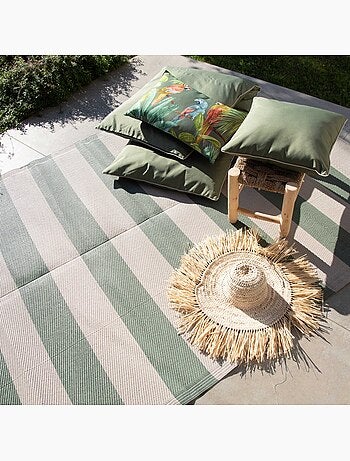 Tapis d’extérieur à rayures