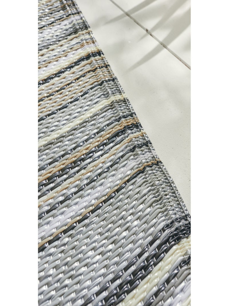 Tapis d'extérieur motif rayure dégradée Gris - Kiabi