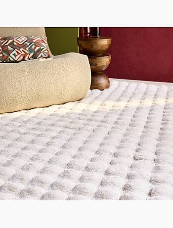 Tapis d'intérieur bubble blanc effet fausse fourrure Bumpy