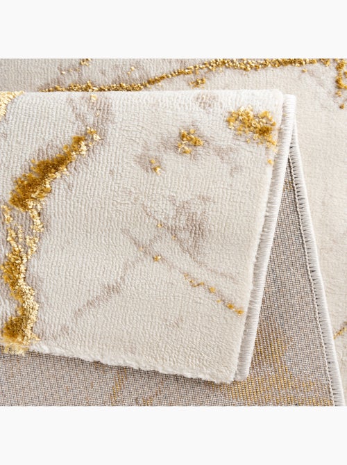 Tapis d'intérieur lara 805 – effet marbre - 80x150 / gold - Kiabi Tapis d'intérieur lara 805 – effet marbre - 80x150 / gold - Kiabi