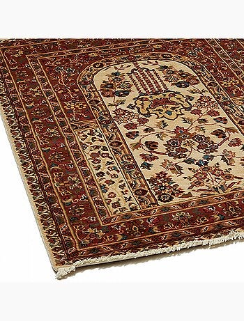 Tapis d'orient Fait main JIHANGIR 73 1A2T Beige 125x130 en soie