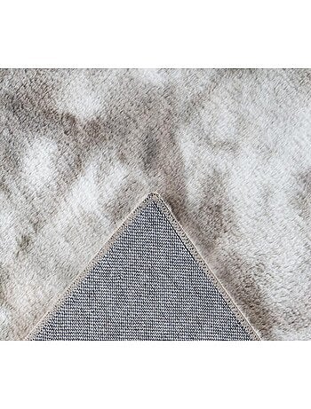 Tapis effet usé très doux en polyester Bolero