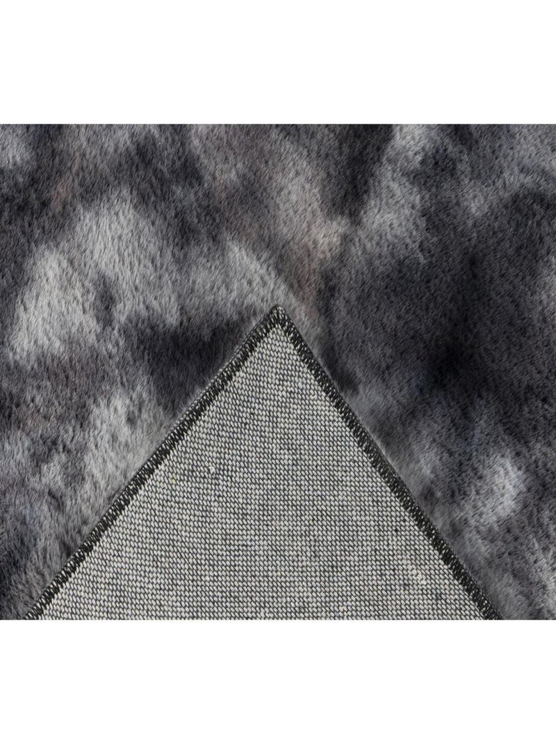 Tapis effet usé très doux en polyester Bolero Noir Gris anthracite - Kiabi