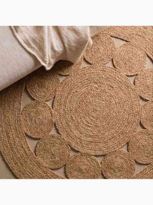 Tapis en jute rond forme fleur 100cm - Kiabi Tapis en jute rond forme fleur 100cm - Kiabi